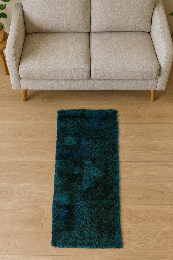 Todd <br> (2'11" x 3'4")