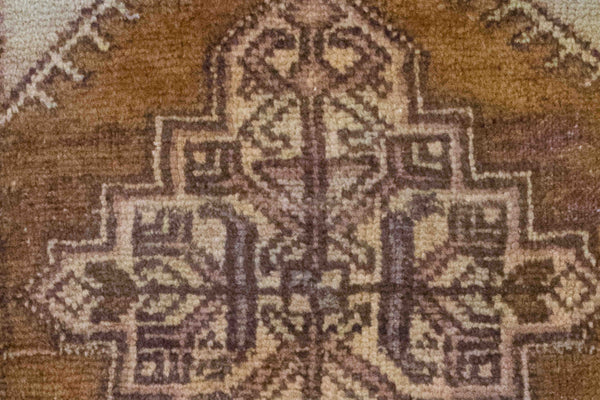 Cecil Cal Carpet – Vintage Wool Tribal Rug (1'10" x 3'1")