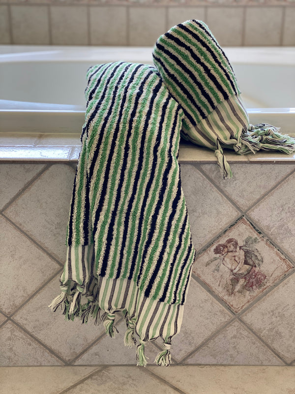 Green <br> Bath Towel