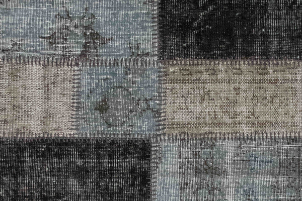 Denim Patchwork Carpet – Vintage Blue and Gray Runner