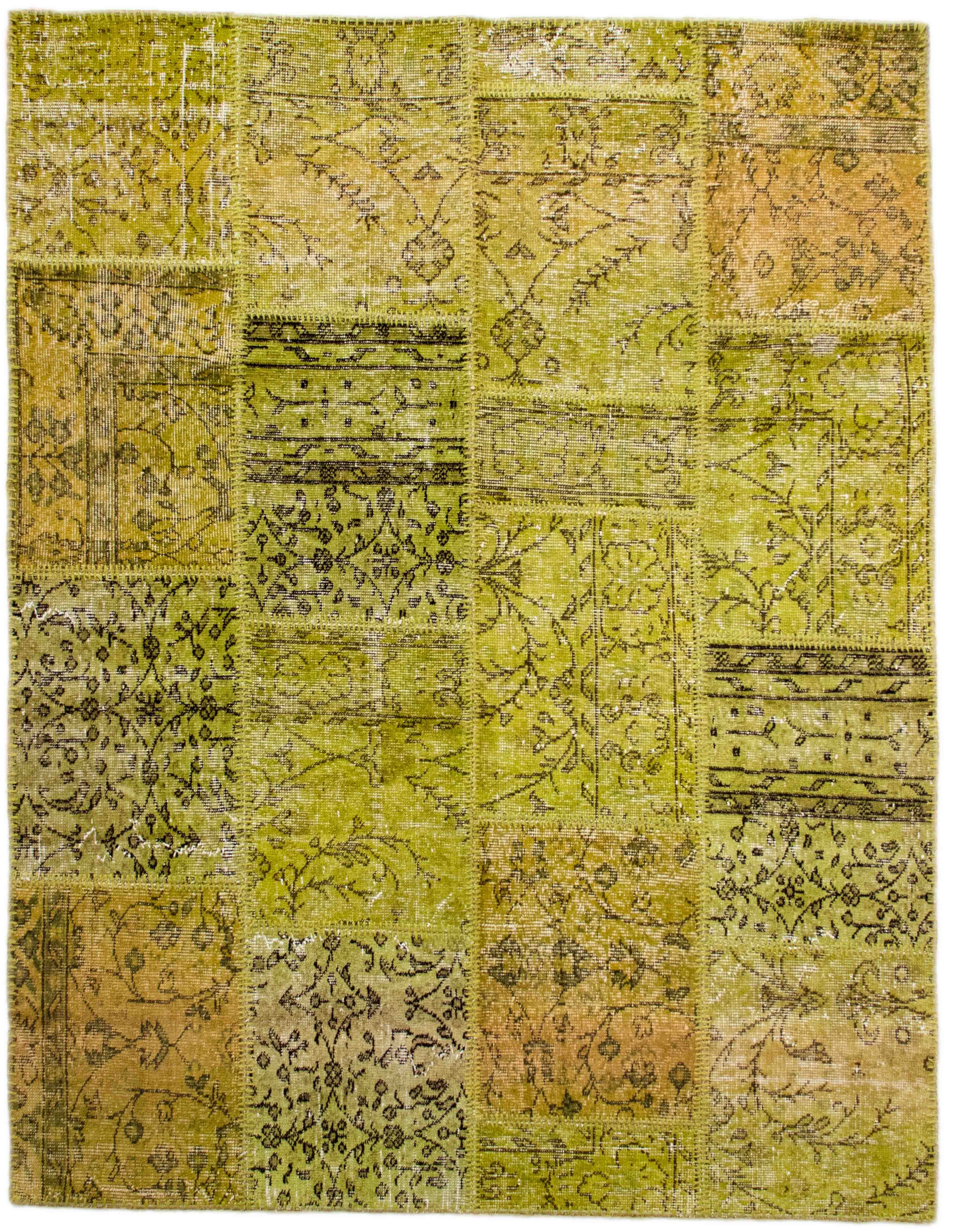 Eliott  (4'11" x 5'3")